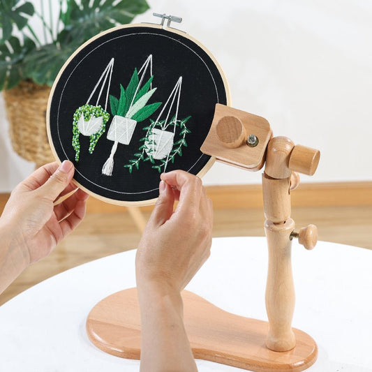 Wooden hoop holder stand for hand embroidery