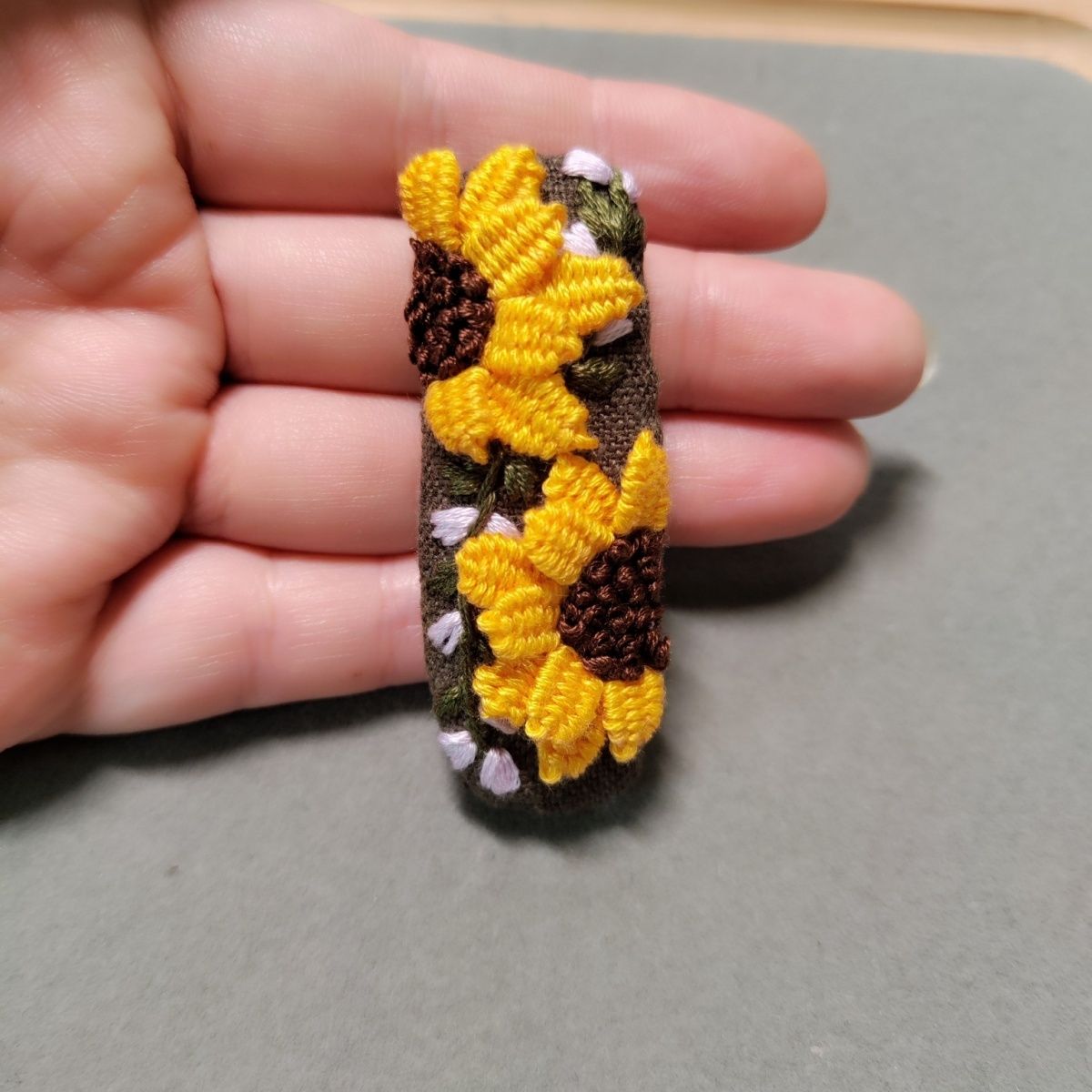 Embroidery Hair clip (finished products)