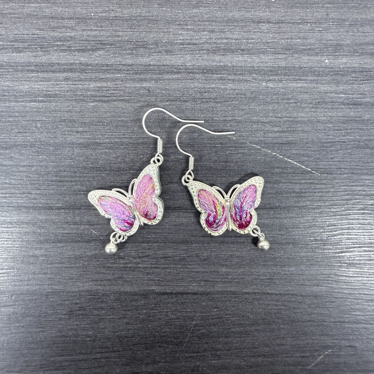 Embroidery earring