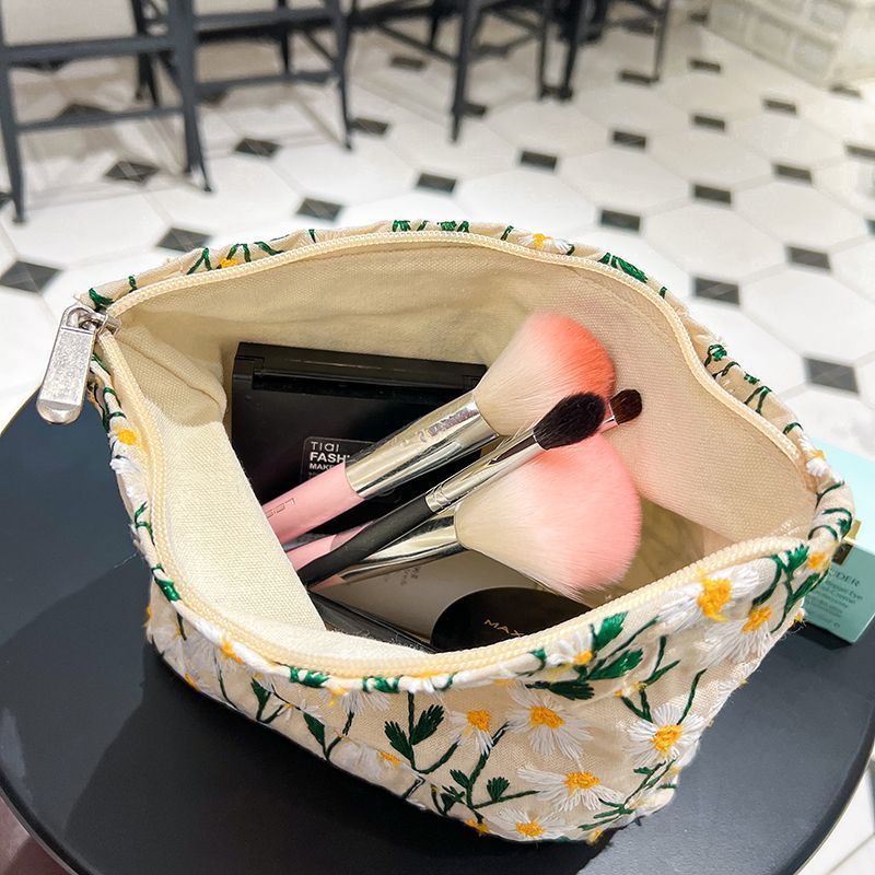 Embroidery make up bag