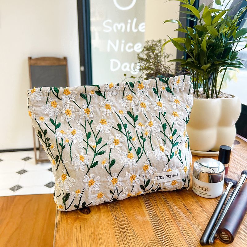 Embroidery make up bag