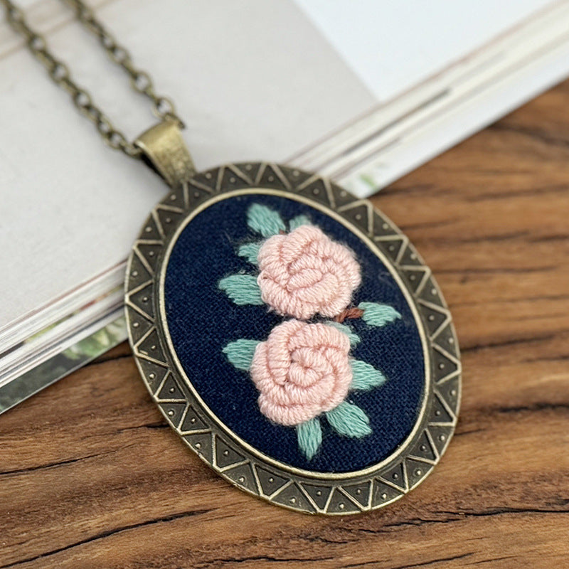 Embroidery necklace