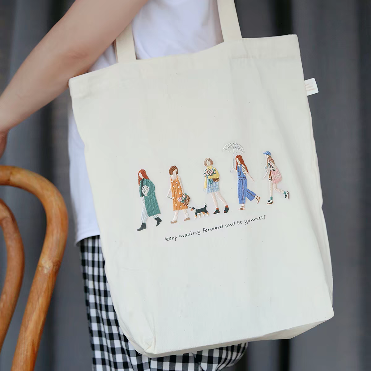 5 Five girls Embroidery pattern(keep moving foward and be yourself